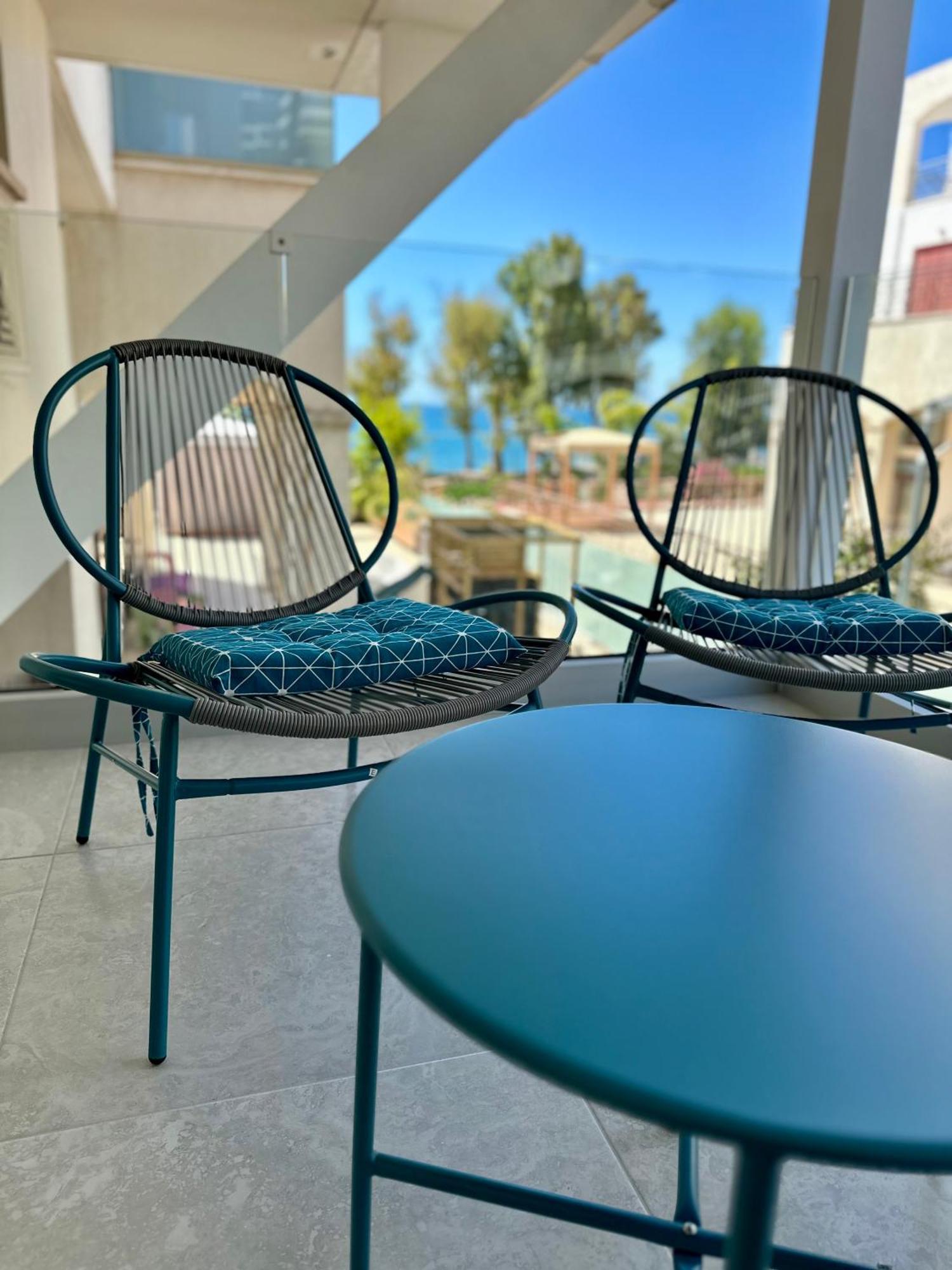 Galatex Beach Apartment Limassol Kültér fotó