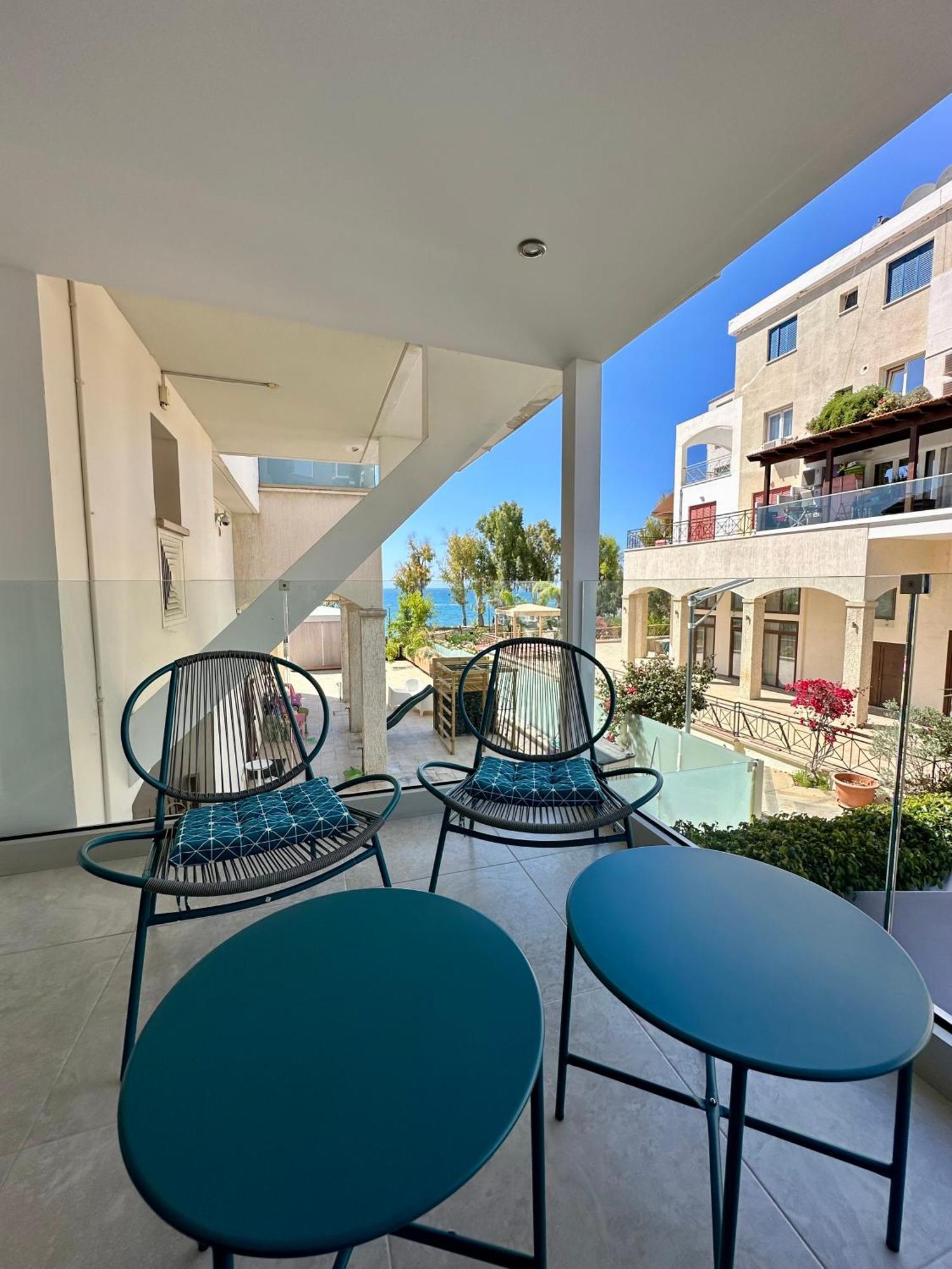 Galatex Beach Apartment Limassol Kültér fotó