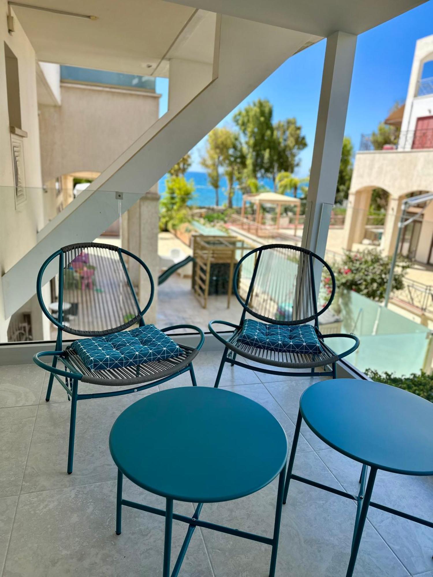 Galatex Beach Apartment Limassol Kültér fotó