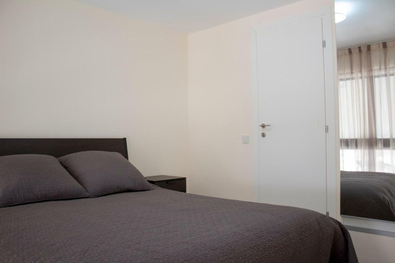 Galatex Beach Apartment Limassol Kültér fotó
