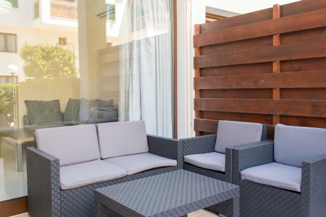 Galatex Beach Apartment Limassol Kültér fotó
