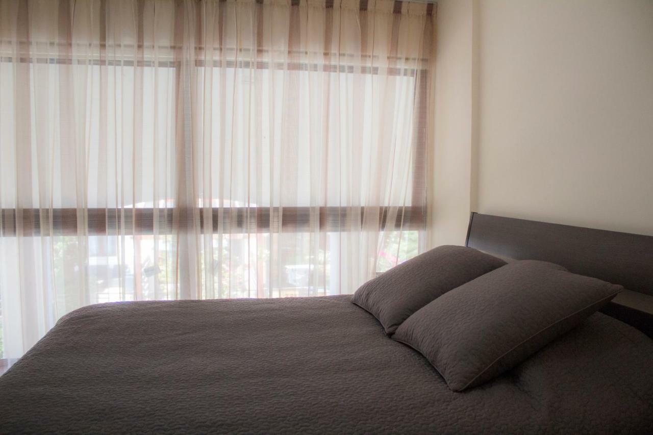 Galatex Beach Apartment Limassol Kültér fotó
